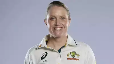 Alyssa Healy Awaits Selection Decision as Dunkley Returns for England