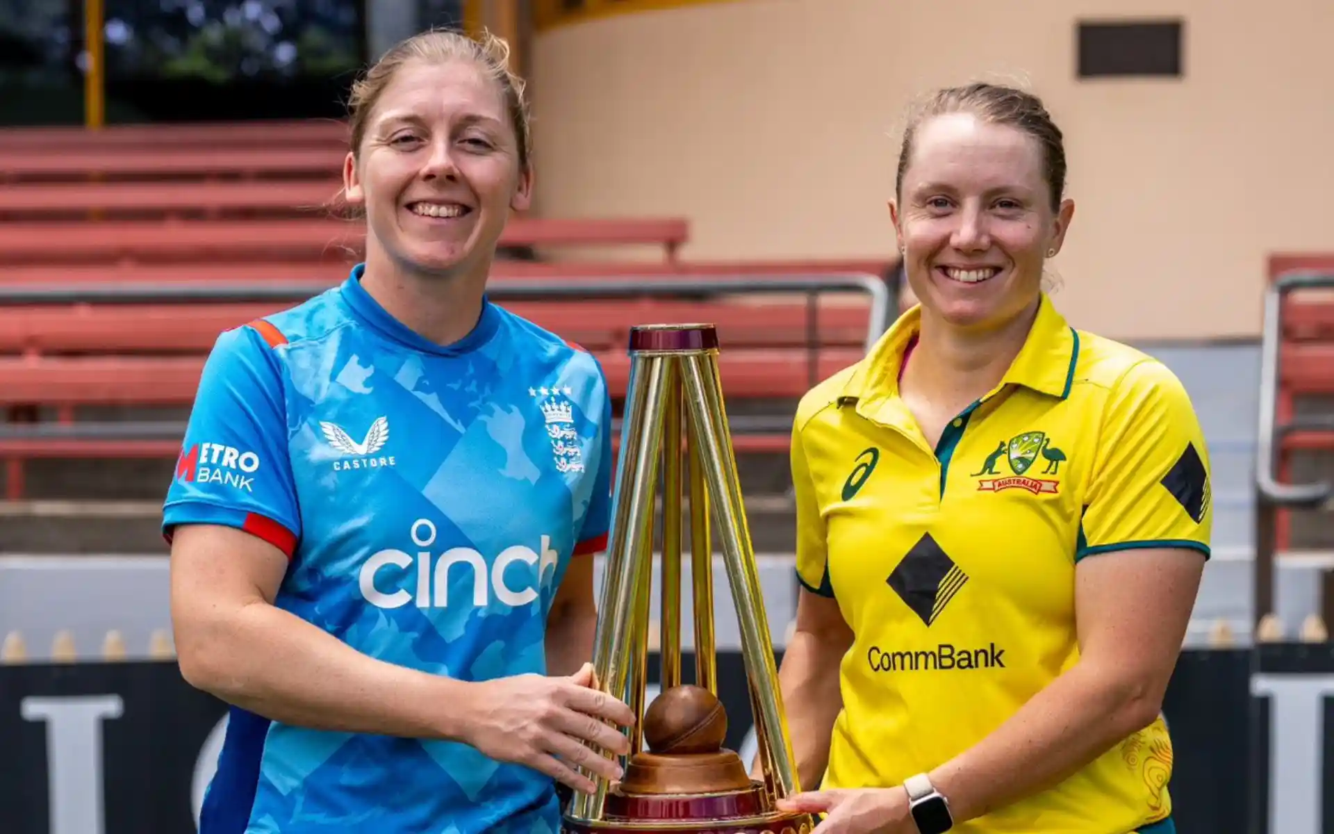 Lauren Bell Urges England to Regroup for Ashes Comeback