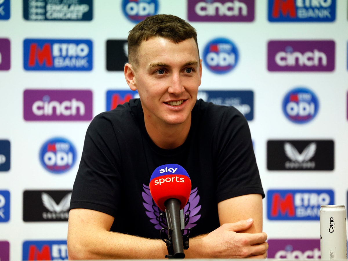 Harry Brook Blames Kolkata Smog for England's Struggles Against India's Spin