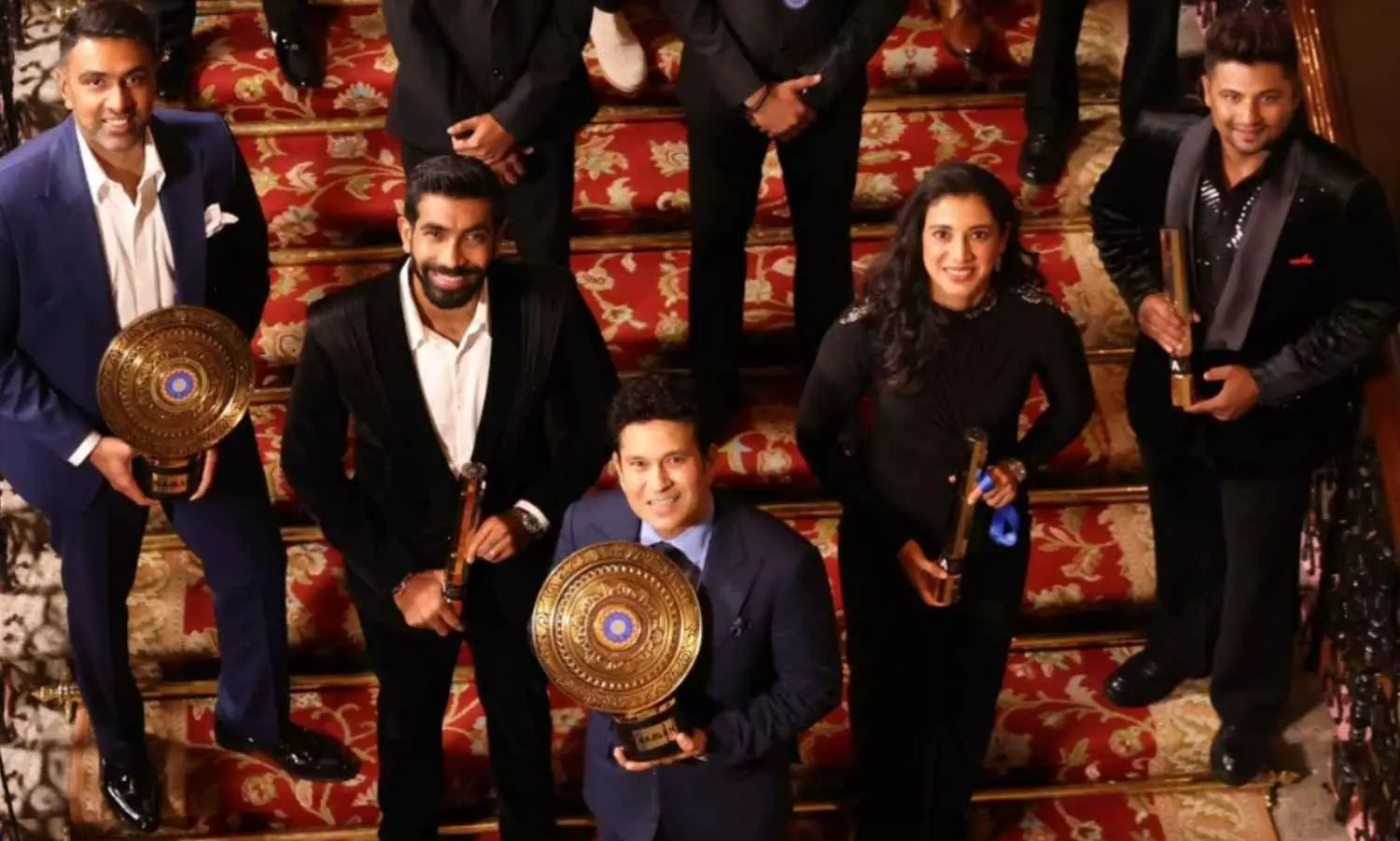 Tendulkar Honored with BCCI Lifetime Achievement Award; Bumrah and Mandhana Clinch Top Honors